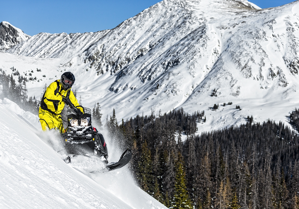    SKI-DOO SUMMIT SP 154 800R E-TEC v 2016  4 