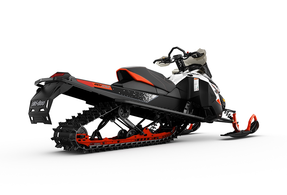    SKI-DOO RENEGADE BCX 800R E-TEC v 2016  3 