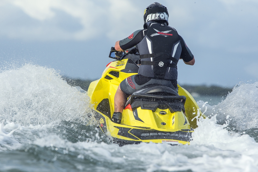  SEA-DOO RXP-X 260 v 2015  5 