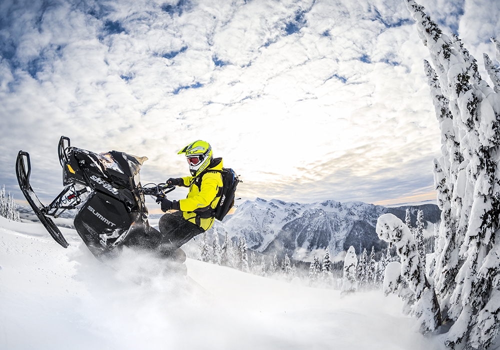    SKI-DOO SUMMIT X T3 154 800R E-TEC v 2016  4 