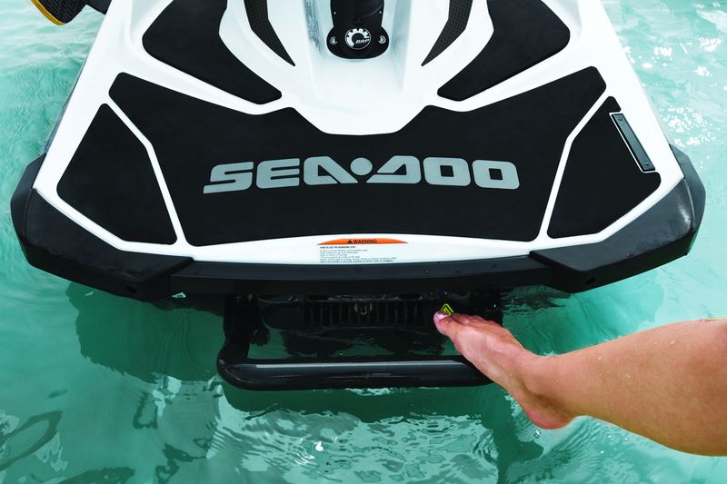  SEA-DOO WAKE 155 v 2016  4 