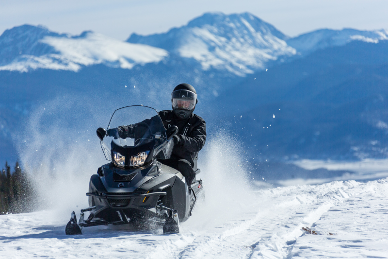    SKI-DOO EXPEDITION SE 1200 v 2015  2 