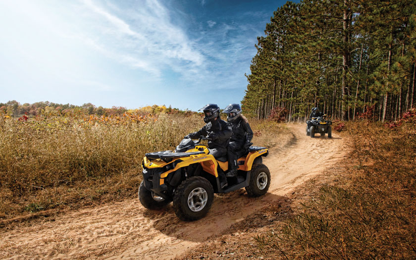  CAN-AM OUTLANDER MAX 650 XT (2016) v 2016  5 