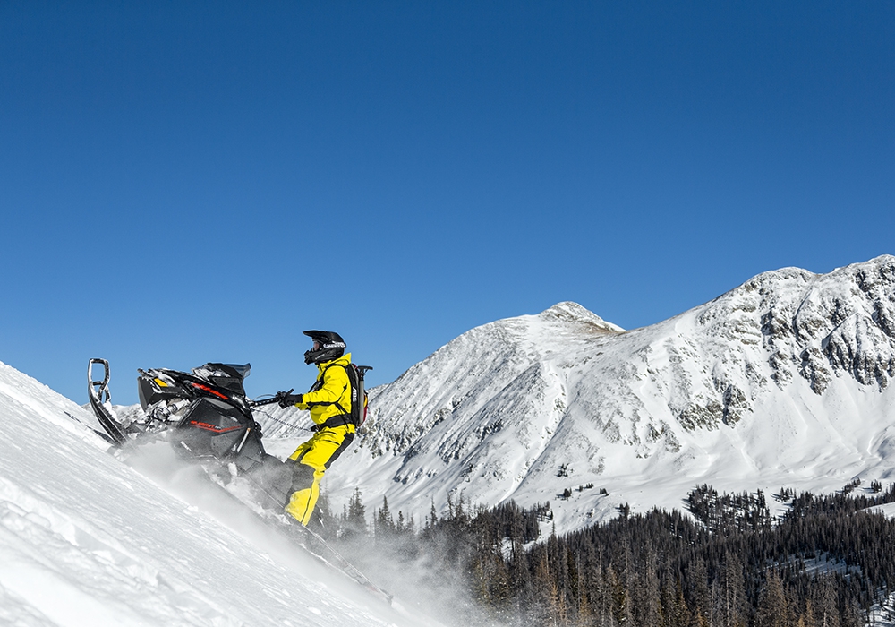    SKI-DOO SUMMIT SP 154 600 E-TEC v 2016  6 