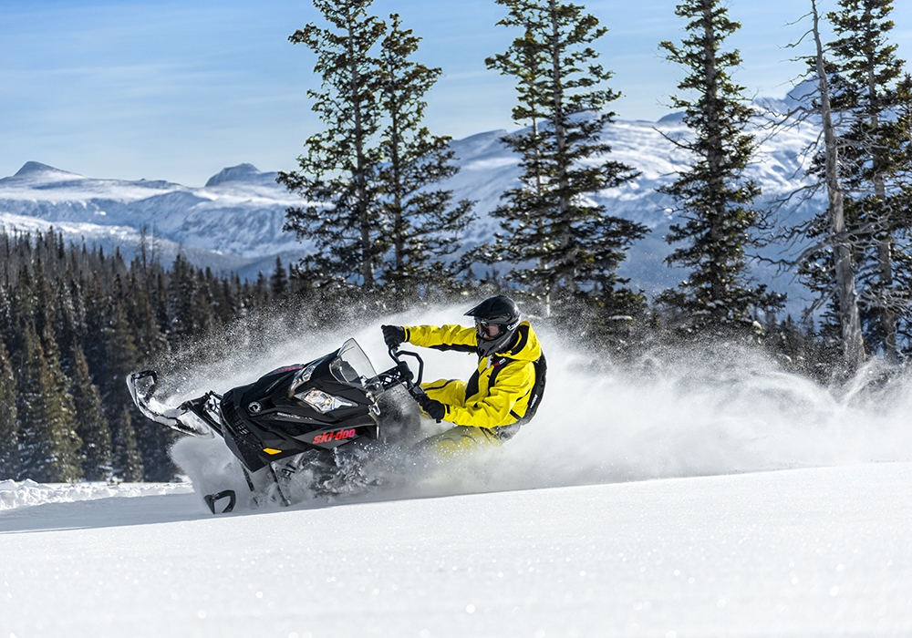    SKI-DOO SUMMIT SP 163 800R E-TEC v 2016  5 