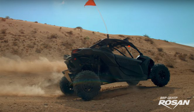 2017-Can-Am-Maverick-X3-X-DS-Action-Right.jpg